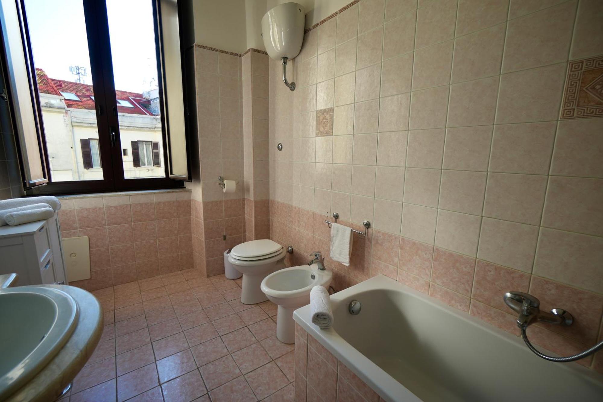Naples 60- Historic Residence נאפולי מראה חיצוני תמונה